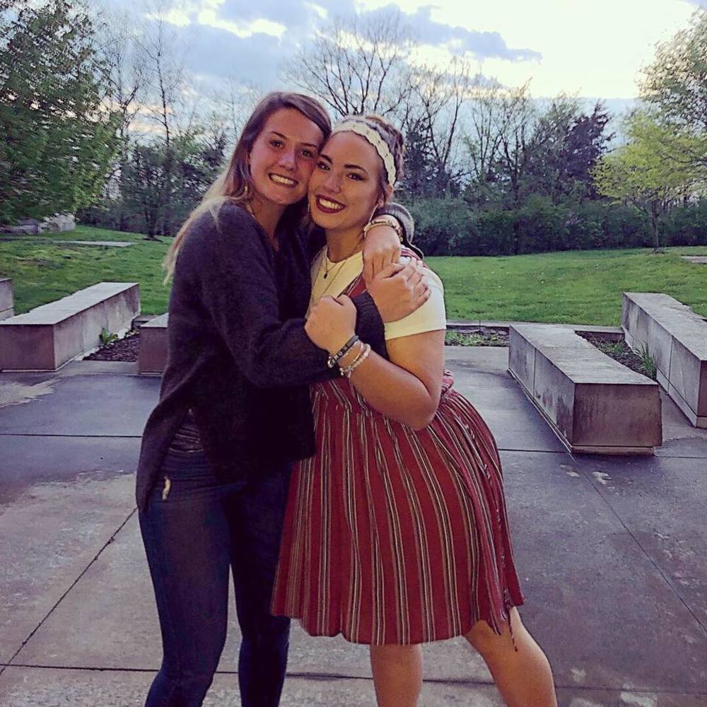 Meet your Posher, Cami